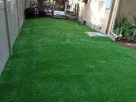 neat backyard artifical grass after installation
